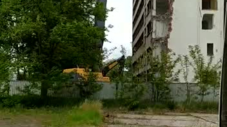 rozbiórka biurowca Zawadzkie