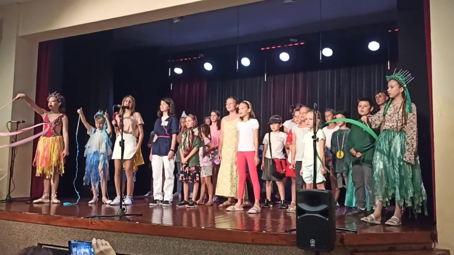 vid-20220729-182700.mp4